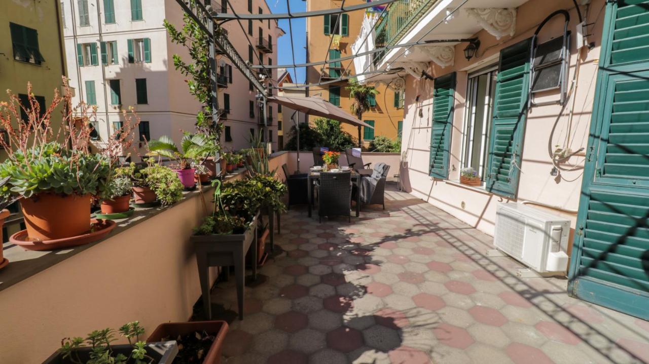 Sole, Terrazza, Centro Citta E Wi-Fi Veloce! Apartment Genoa Bagian luar foto