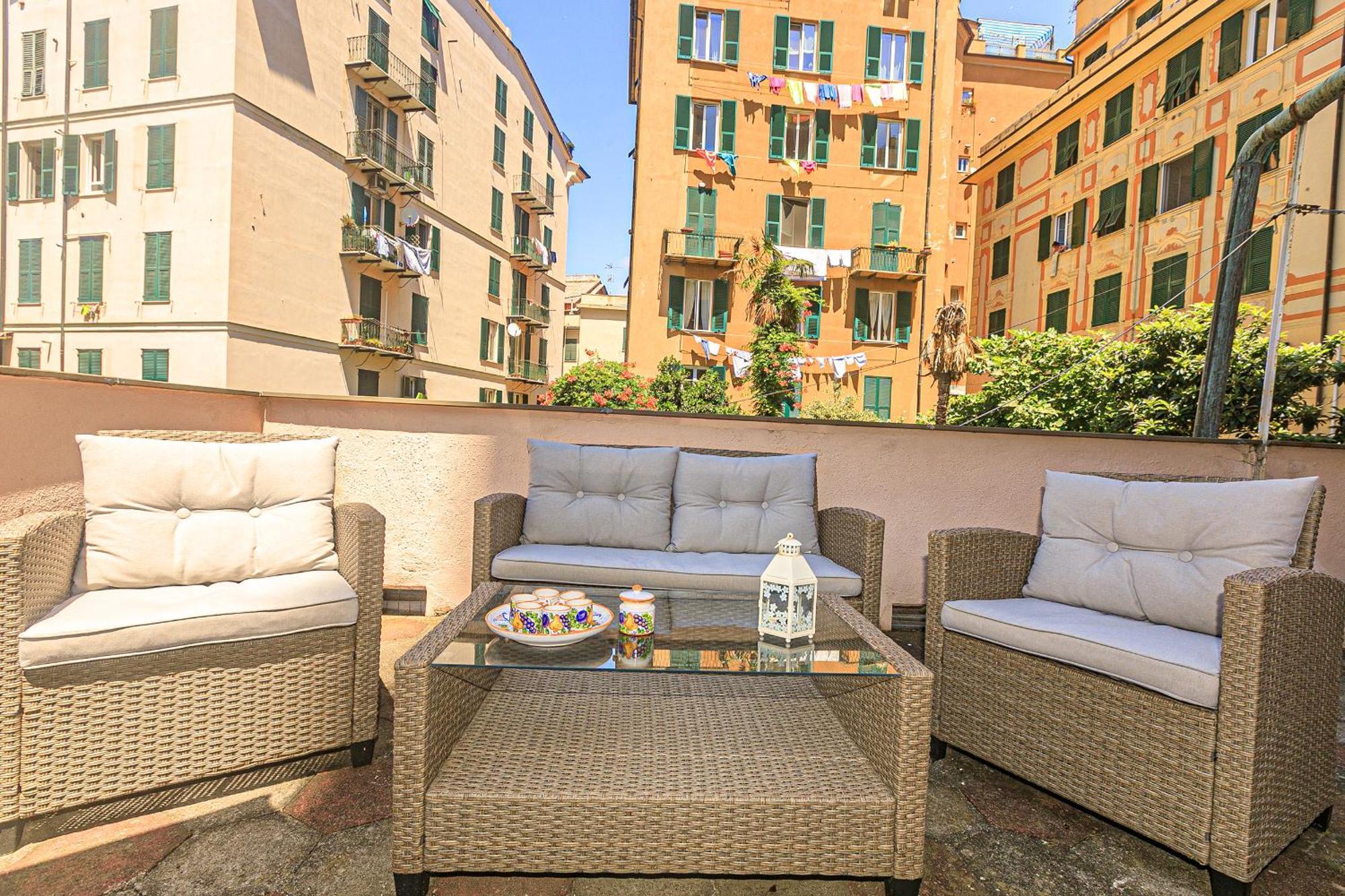 Sole, Terrazza, Centro Citta E Wi-Fi Veloce! Apartment Genoa Bagian luar foto